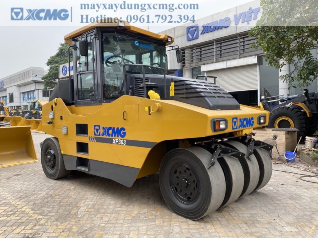 Xe Lu Lốp XCMG XP303 – Trọng Lượng 30 Tấn, Hiệu Suất Đầm Nén Vượt Trội