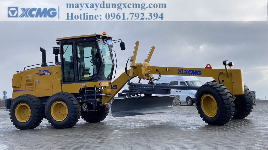 Xe San Gạt XCMG GR165 – Hiệu Suất Mạnh Mẽ, Đa Năng Trong Xây Dựng